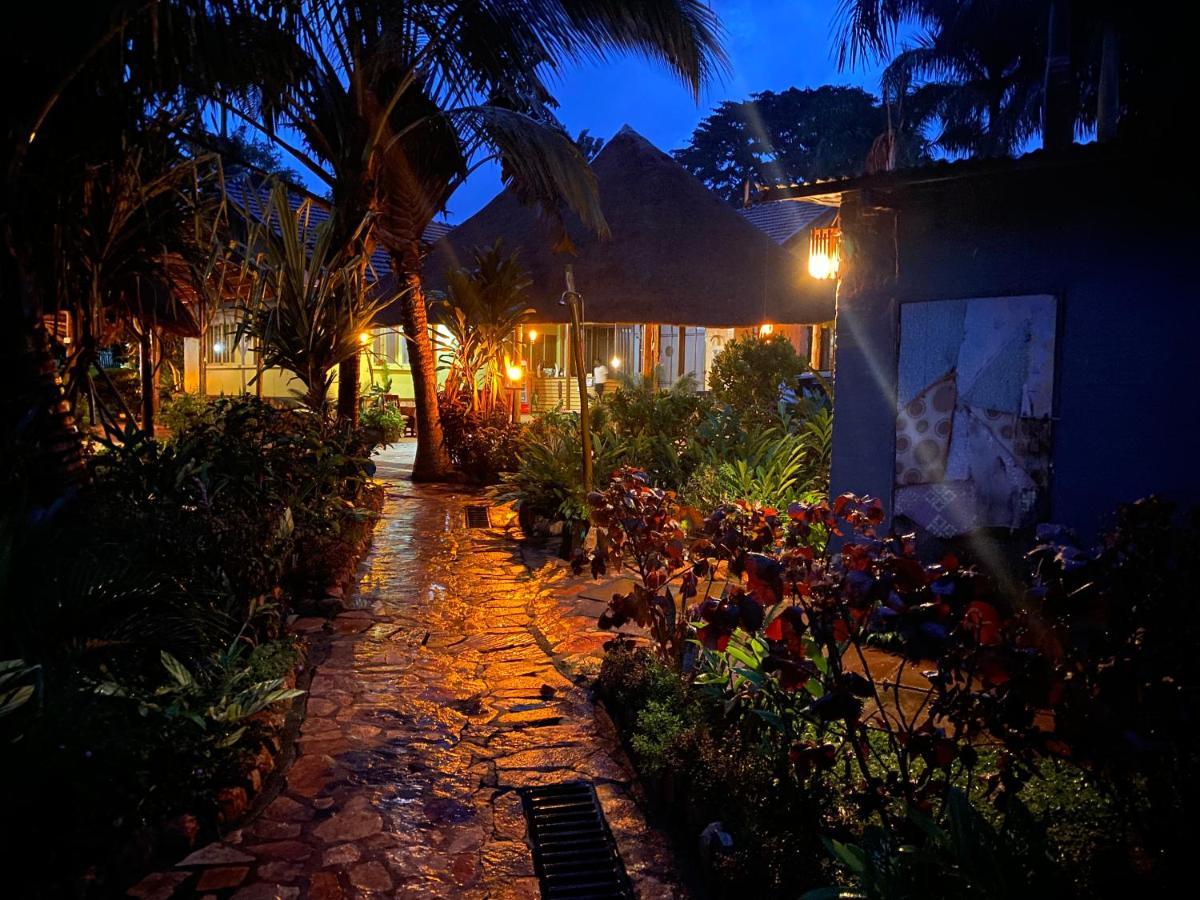 Afro Smile Hotel And Guest House-Jinja Dış mekan fotoğraf