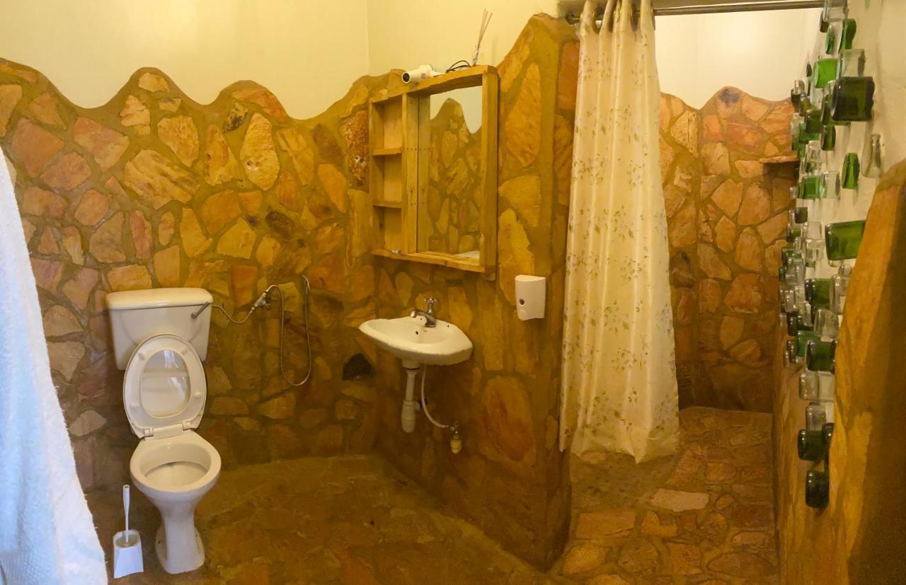 Afro Smile Hotel And Guest House-Jinja Dış mekan fotoğraf