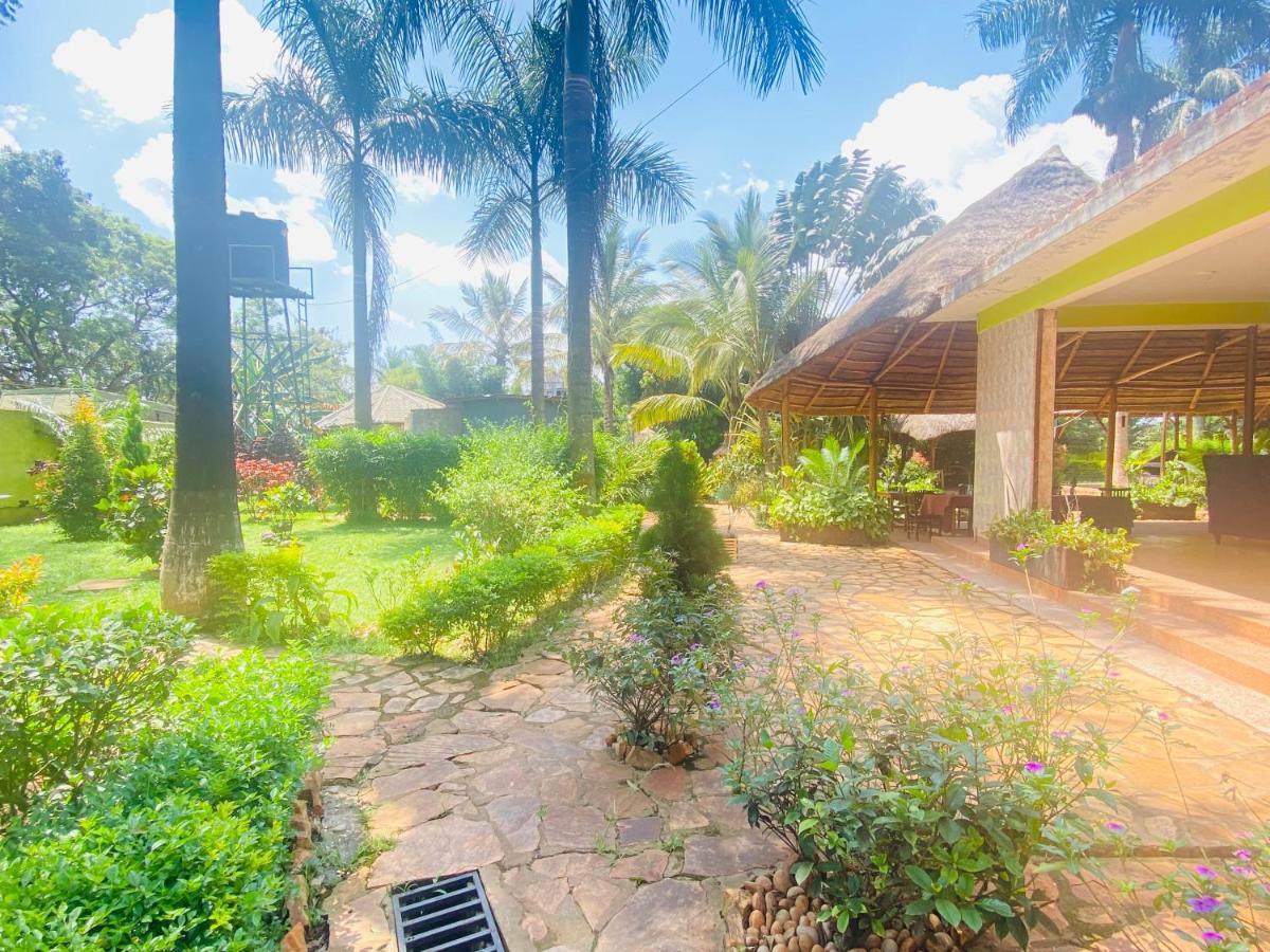 Afro Smile Hotel And Guest House-Jinja Dış mekan fotoğraf