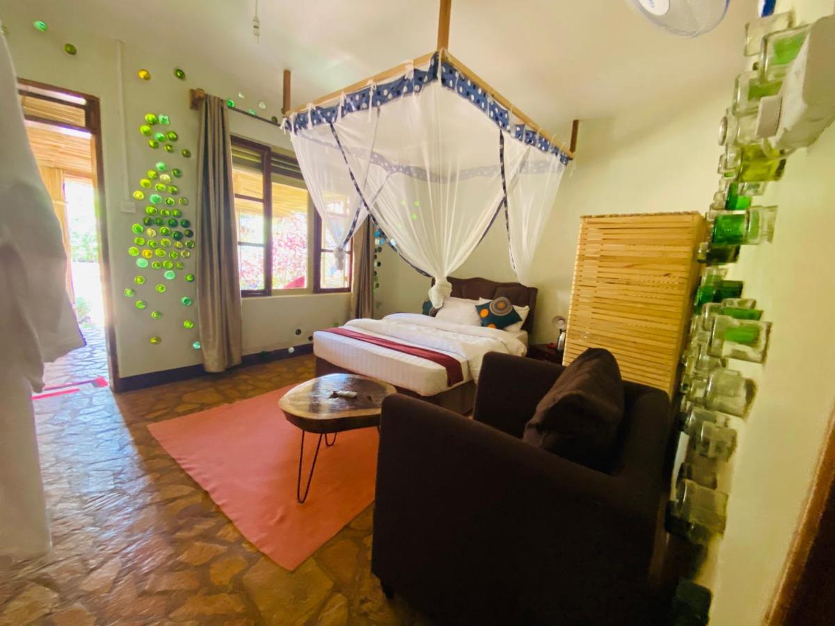Afro Smile Hotel And Guest House-Jinja Dış mekan fotoğraf