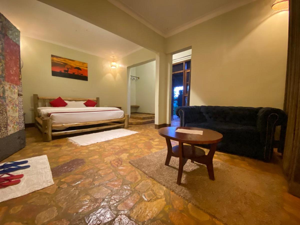 Afro Smile Hotel And Guest House-Jinja Dış mekan fotoğraf